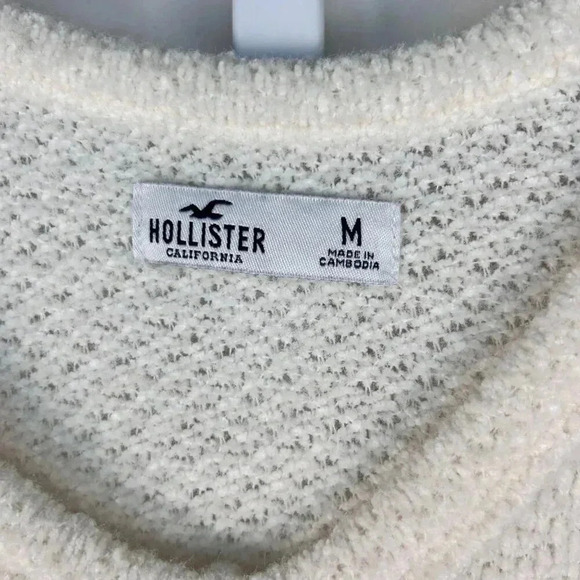 2/$30 Hollister Waffle V-Neck Size Medium Sweater Long Sleeve Cream Soft Relaxed - Picture 3 of 6